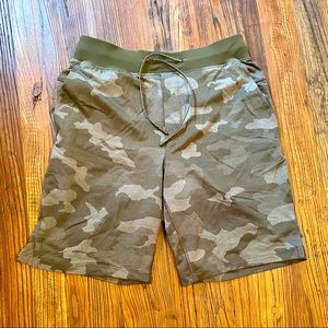 T.H.E. Linerless Short